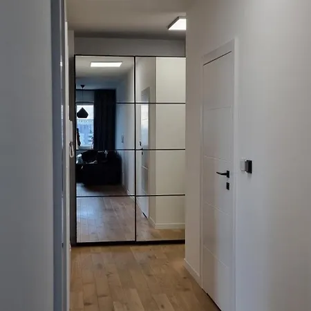 Nad Mostami Апартаменты Вроцлав